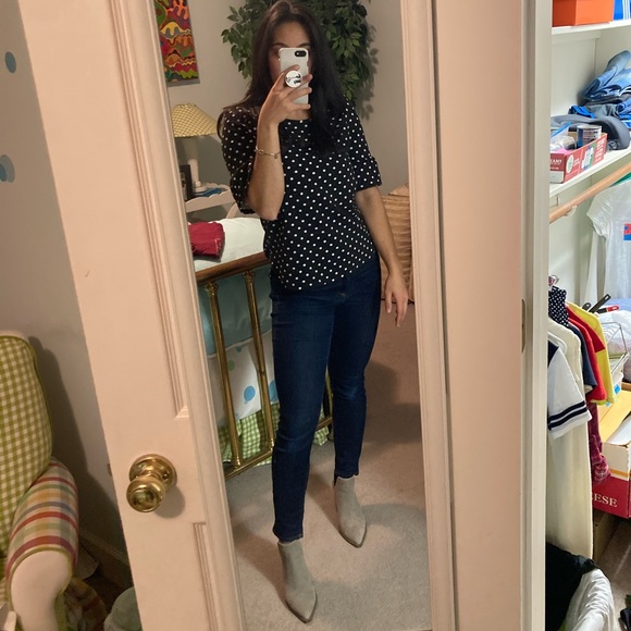 Meet your Posher, Erica - Picture 5 of 5